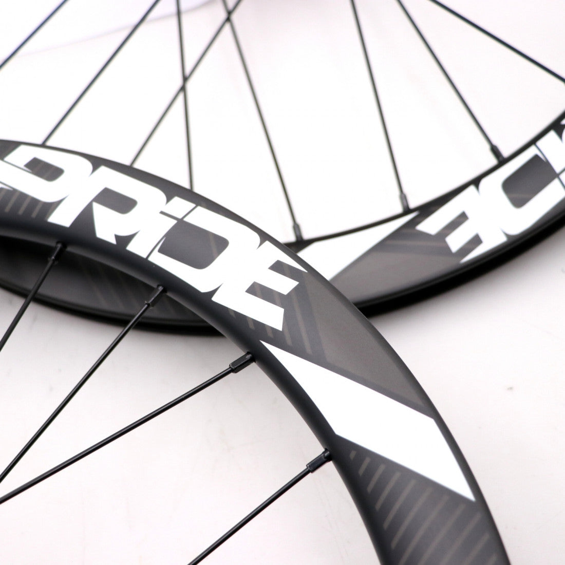 Coppia di Ruote PRIDE 20" (451mm) Carbonio Gravity Matt Disc Pride Control V1 Assi 10/10mm Rosso