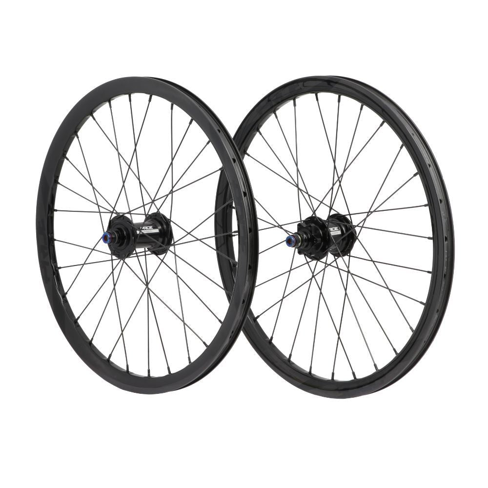 Paire de Roues PRIDE 20" (451mm) Carbone Wave Gloss Black Fusion Disc Axes 10/10mm Noir